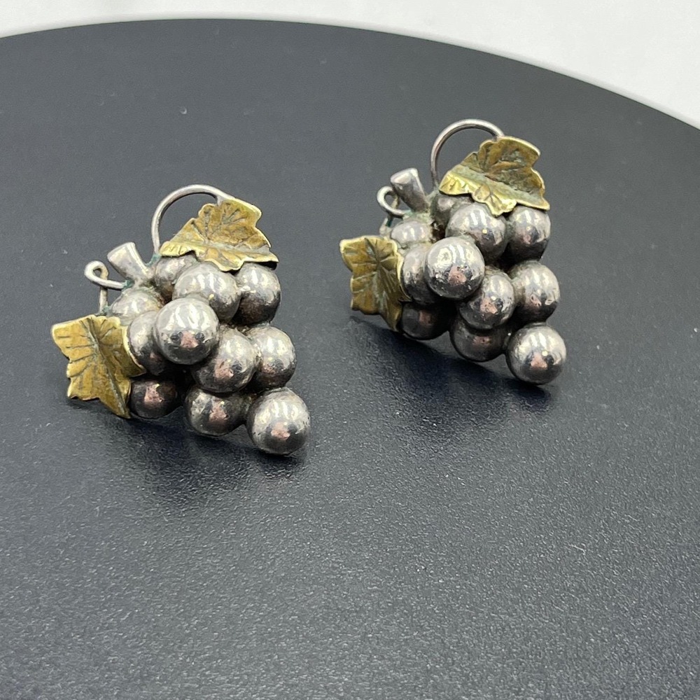 NF 925 Vintage Sterling Silver Grape On Vine‎ Leaf Mexican Pierced Earrings